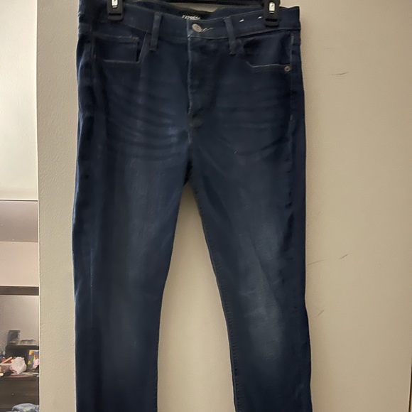 Jeans - Picture 1 of 2